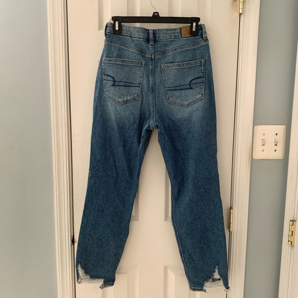 American Eagle Mom Jeans - Picture 2 of 3